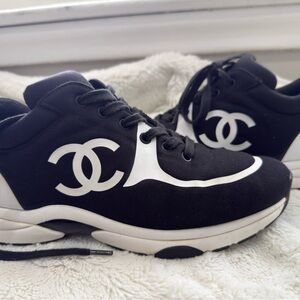 CHANEL Elegant Black and Cream Footwear